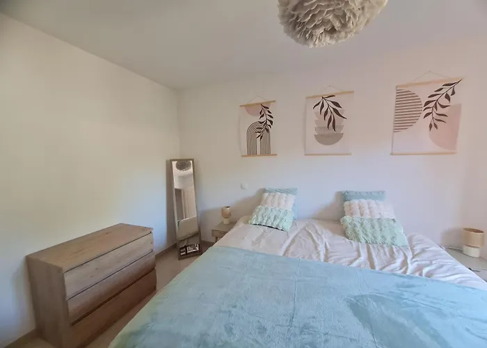 Des Oliviers Avec Piscine Privee - 5min Des Gorges Ardeche Holiday home *