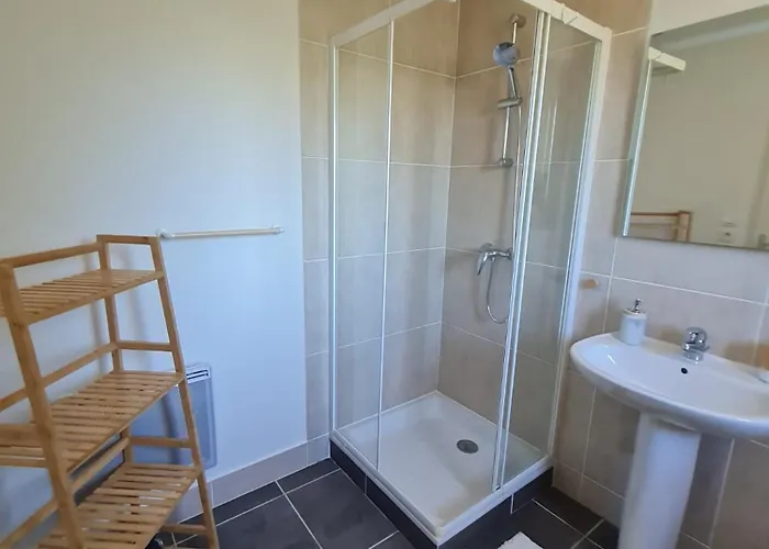 Holiday home Des Oliviers Avec Piscine Privee - 5min Des Gorges Ardeche