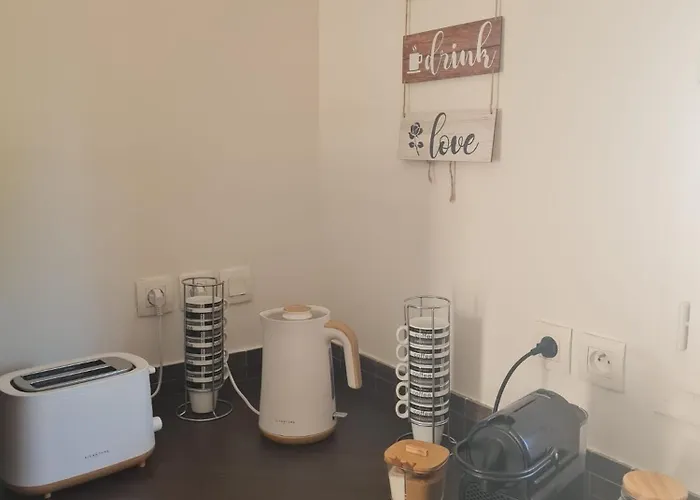 Holiday home Des Oliviers Avec Piscine Privee - 5min Des Gorges Ardeche